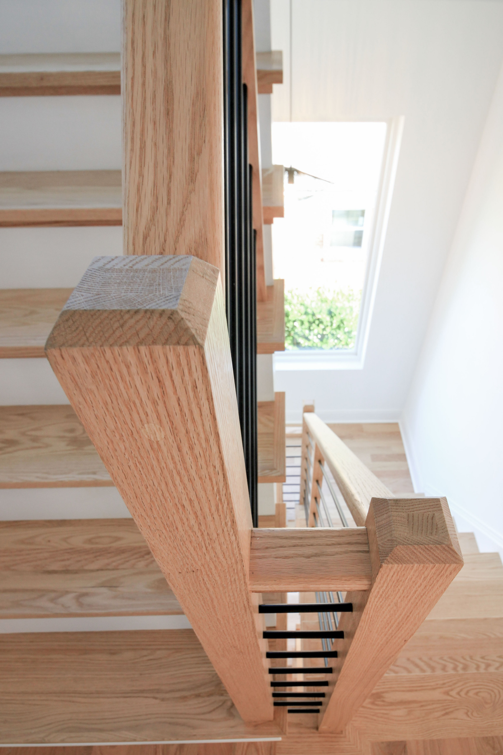94_Neutral Color Floating Staircase with Metal Balusters, Bethesda MD 20817