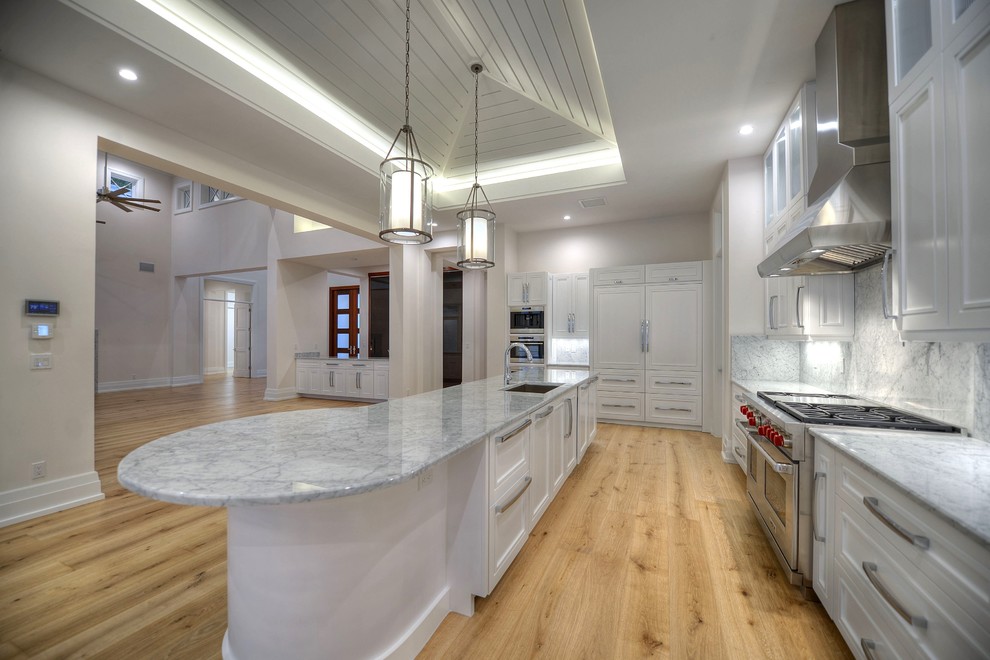 Example of a transitional kitchen design in Miami