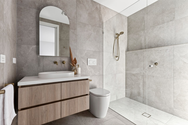 Price Townhouse contemporary-bathroom