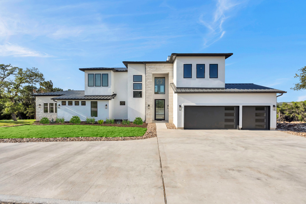 New Braunfels 2 Story Modern