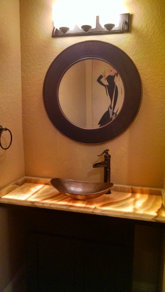 Powder Bath in Sable Chase