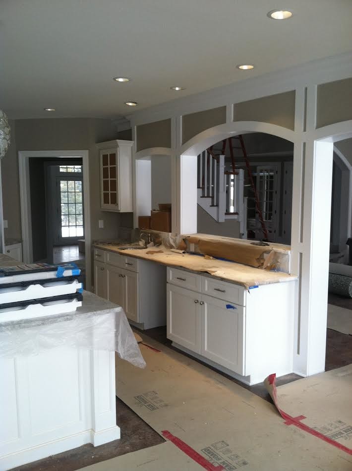 Kitchen - transitional kitchen idea