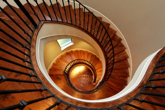 1701 E classico-scale