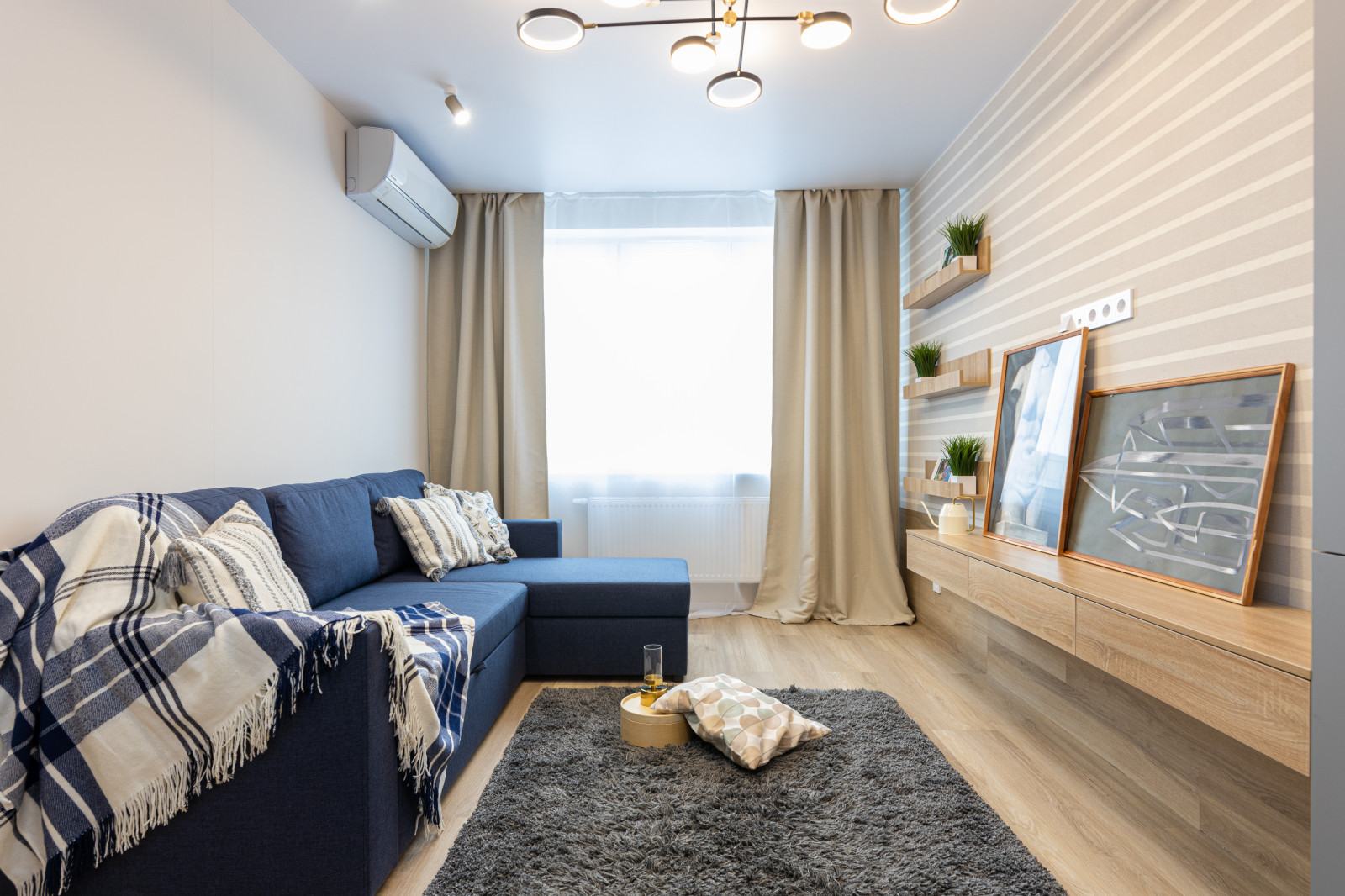 "Двушка" для программиста и художницы