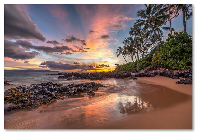 Pierre Leclerc 'Hawaiian Sunset Wonder' Canvas Art, 47x30