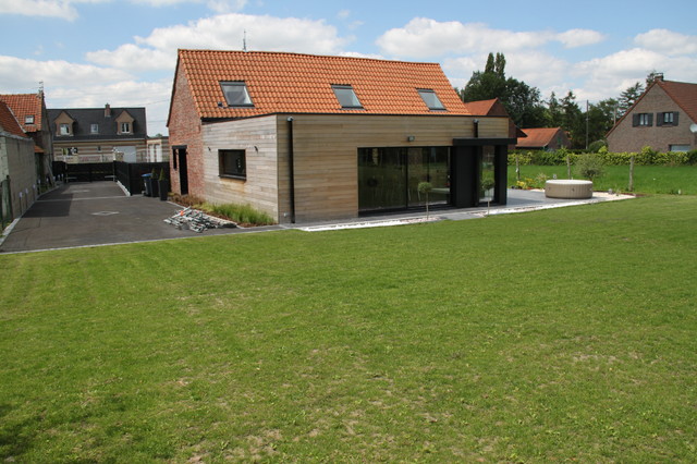 R&eacute;novation d'une grange avec extension trendy-hus-og-facade
