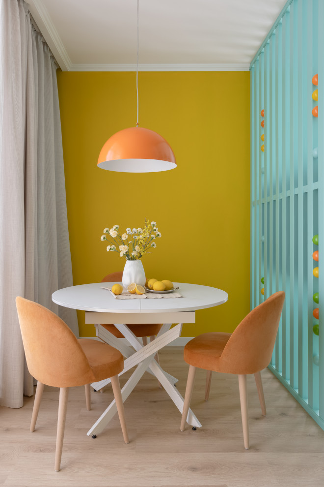 Реализованный проект яркой квартиры в ЖК "Мичурин"