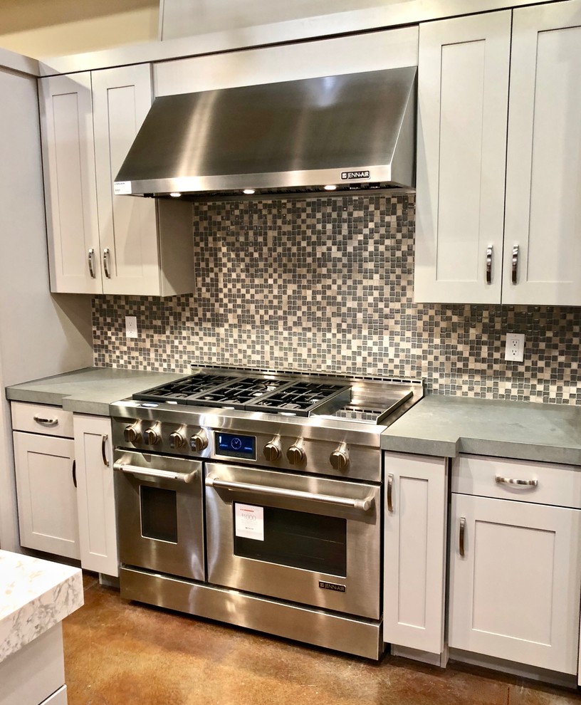 Fergusons Bath Kitchen & Lighting Gallery Jenn Air 2018 Display