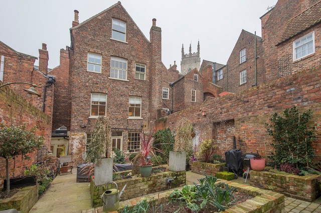 Restored Town House shabby-chic-style-exterior
