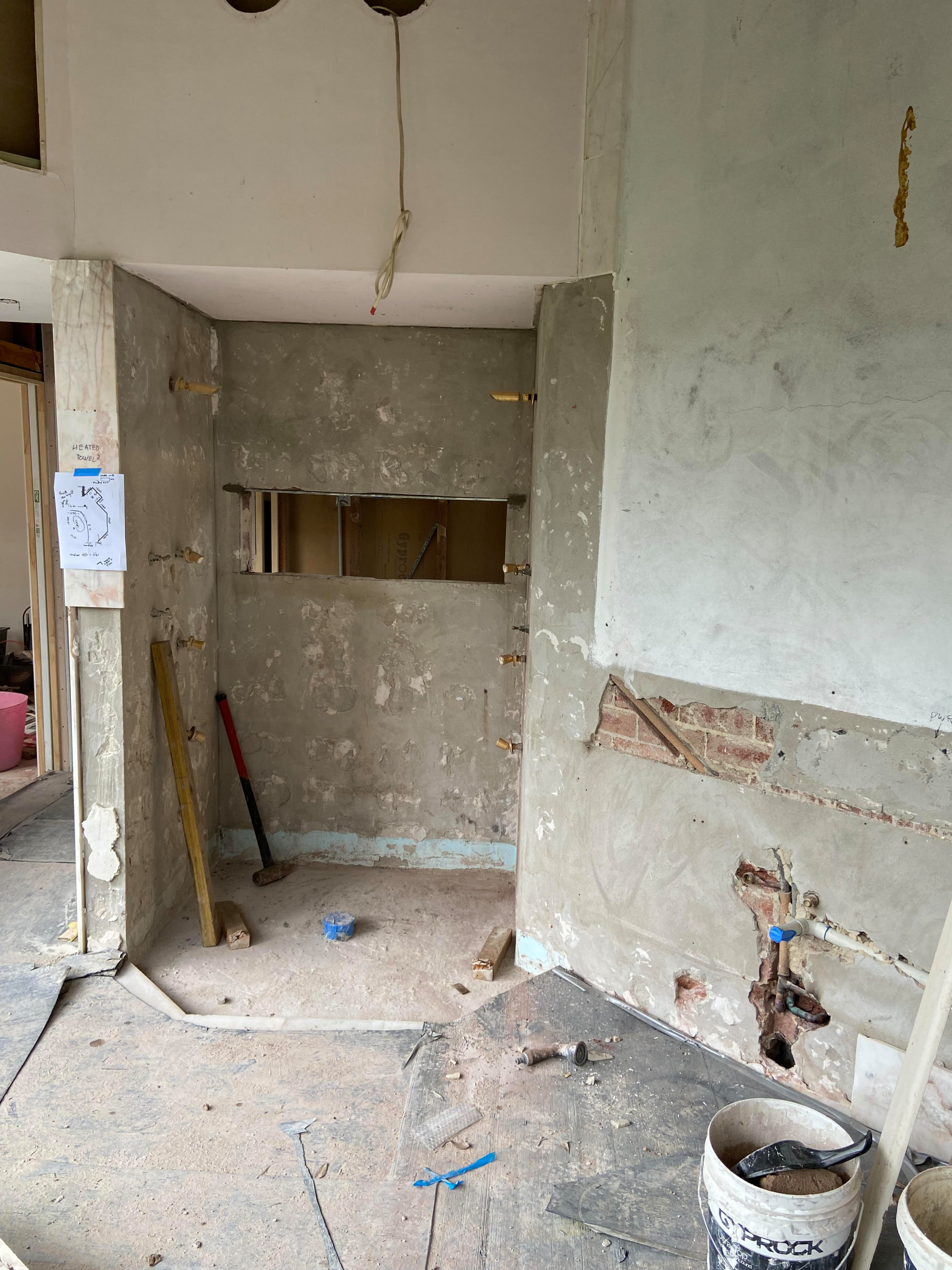 REBUILD OF A GRAND  BATHROOM