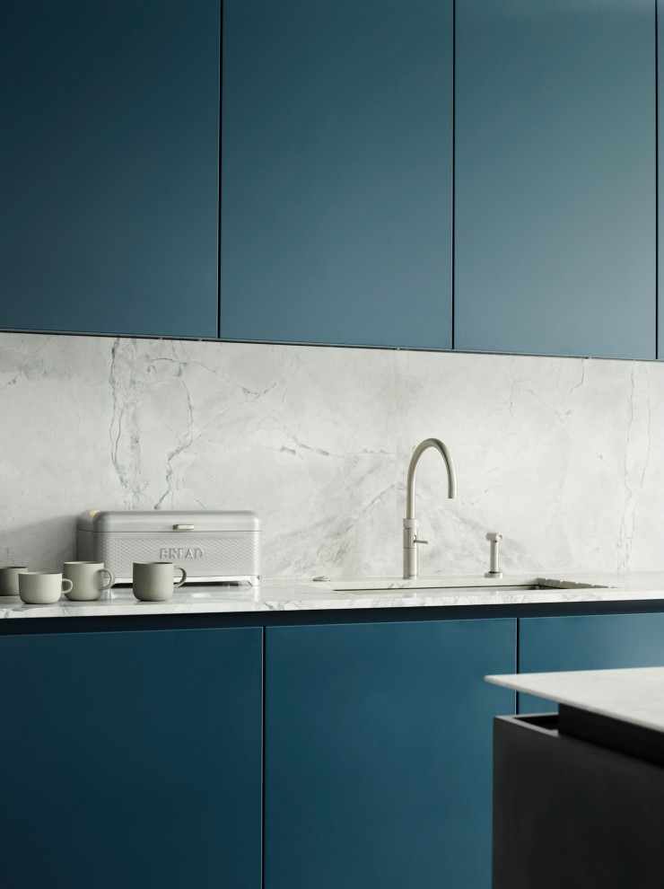Inspiration for a contemporary kitchen in Kent.