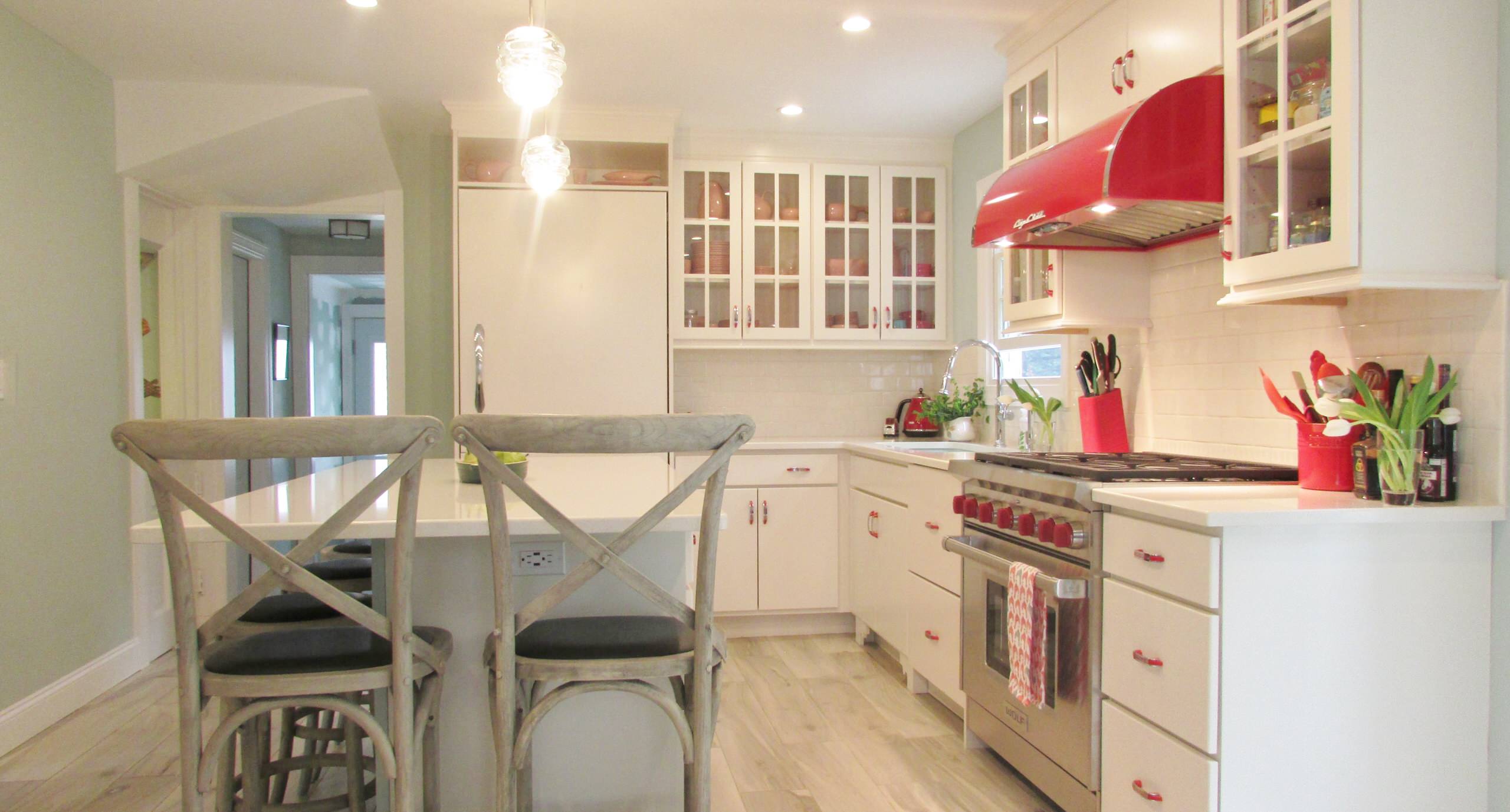 Off-White and Retro Red Accented Kitchen