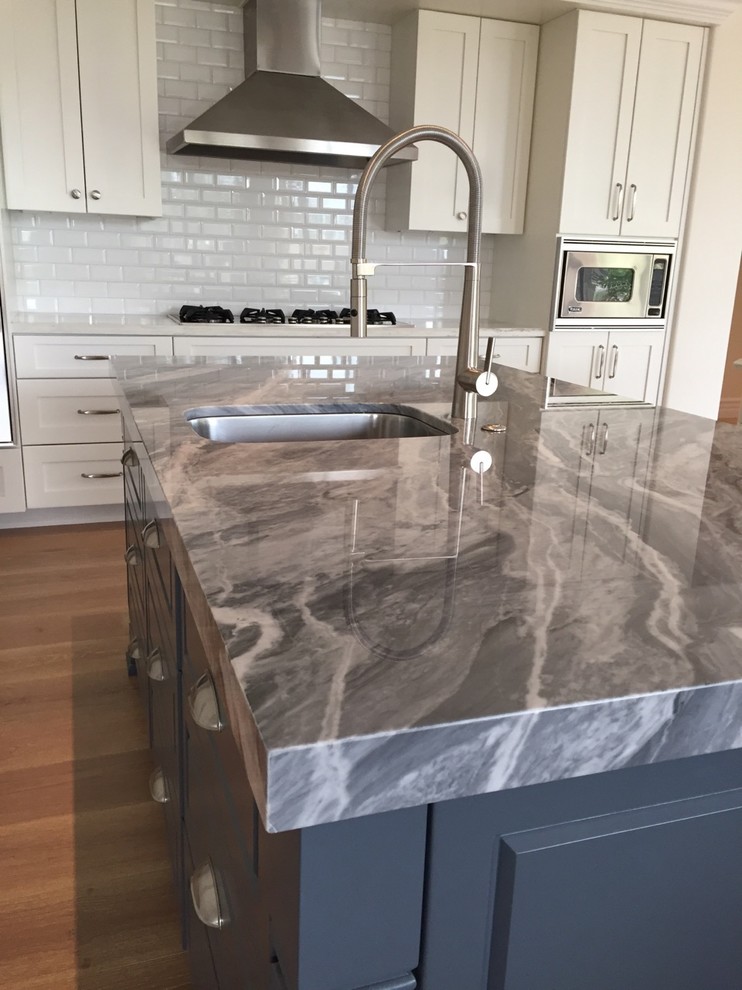 Inspiration for a transitional kitchen remodel in Phoenix