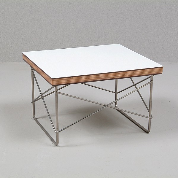 Eames: Side Table Reproduction