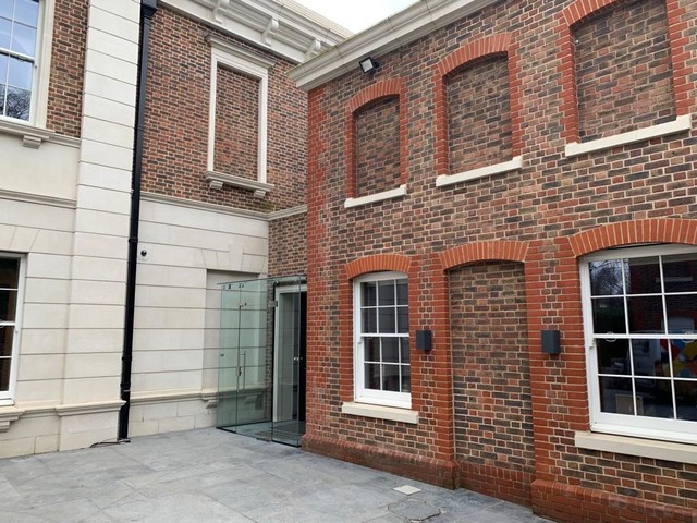 Radlett entry