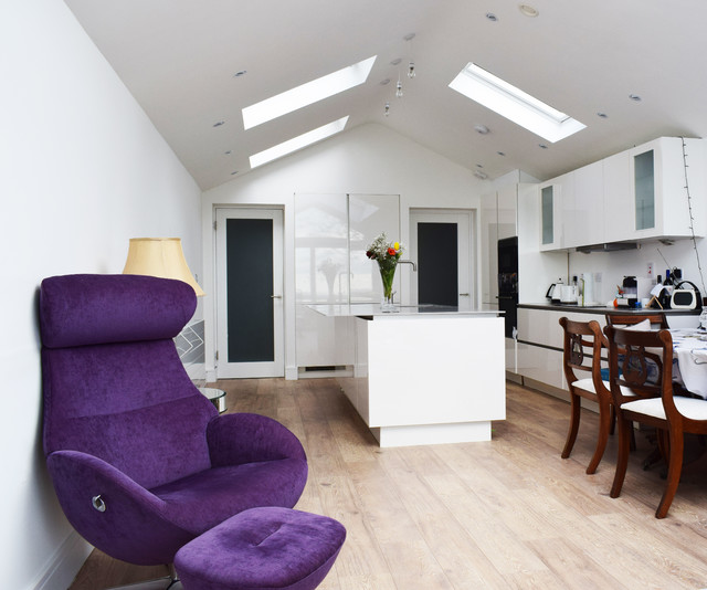BETTYGLEN transitional-kitchen