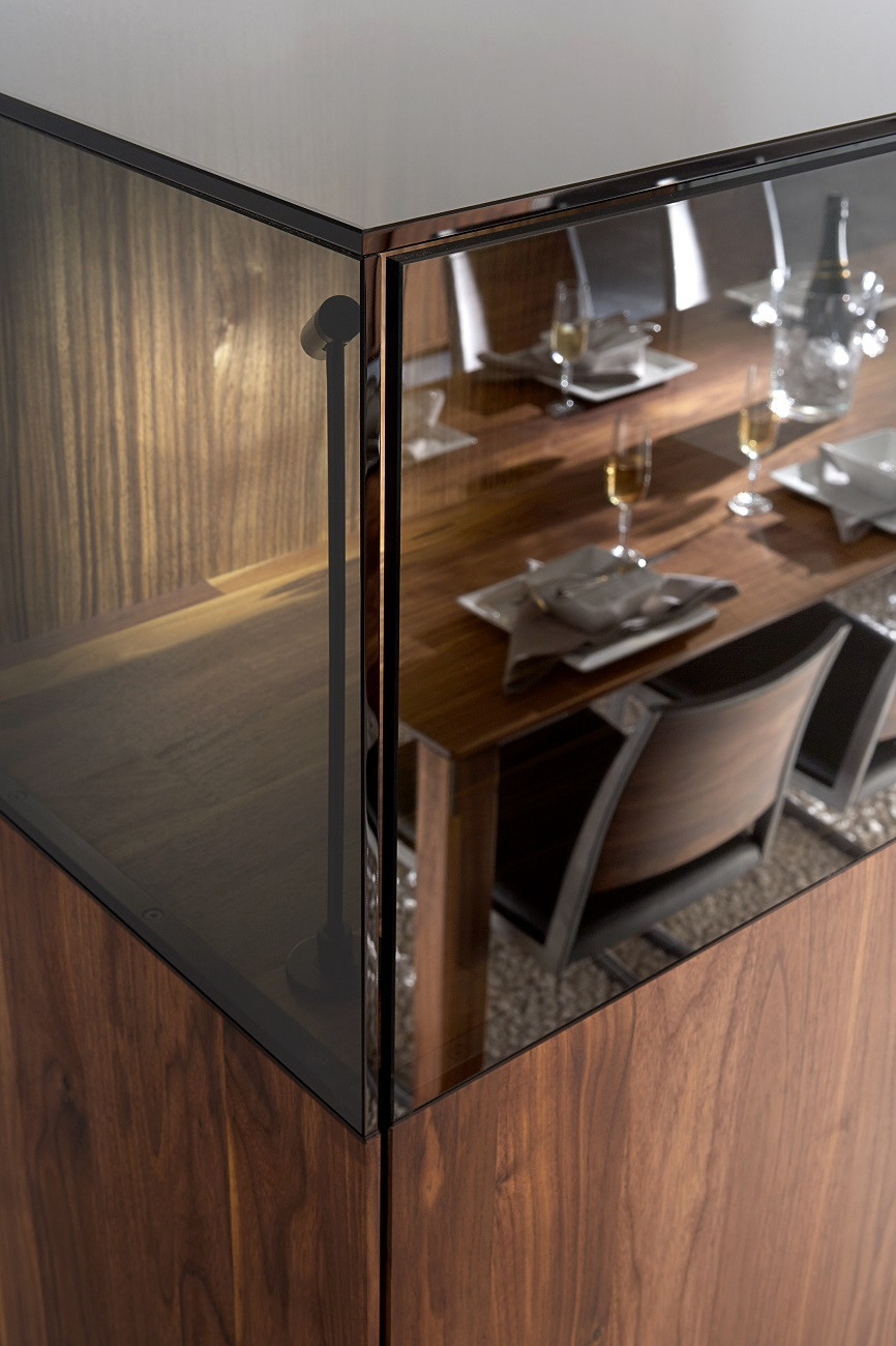 Роман с камнем. Гостиная с акцентом