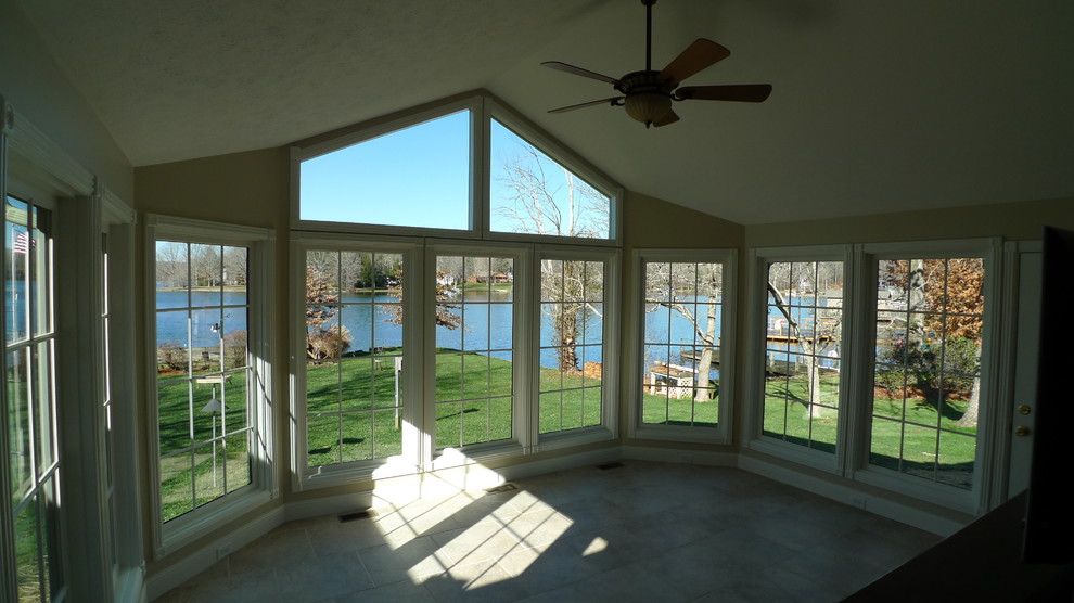 Tansi Sunroom