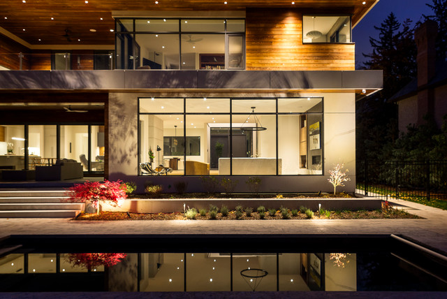 Lakeshore modern