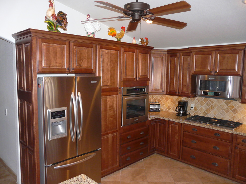 Kitchen - kitchen idea in Phoenix