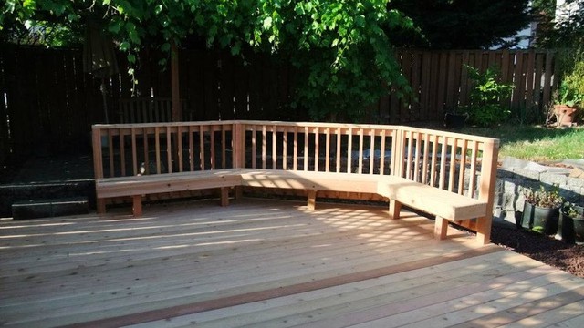 Decks american-traditional-terrace