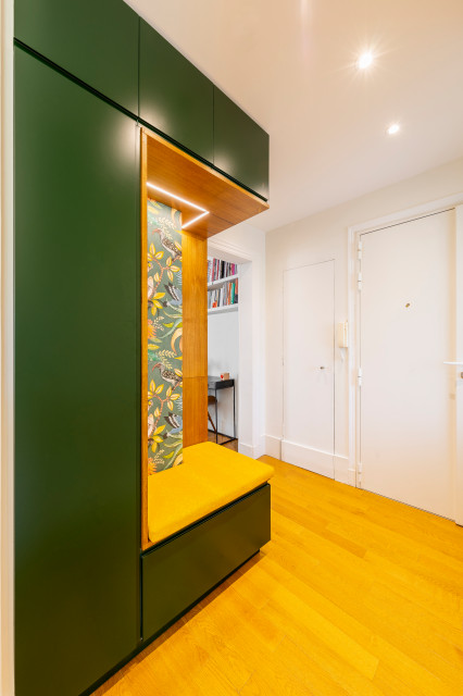 Batignolles contemporary-entry