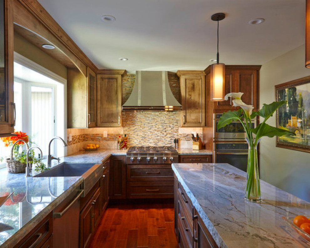 Kitchen - rustic kitchen idea