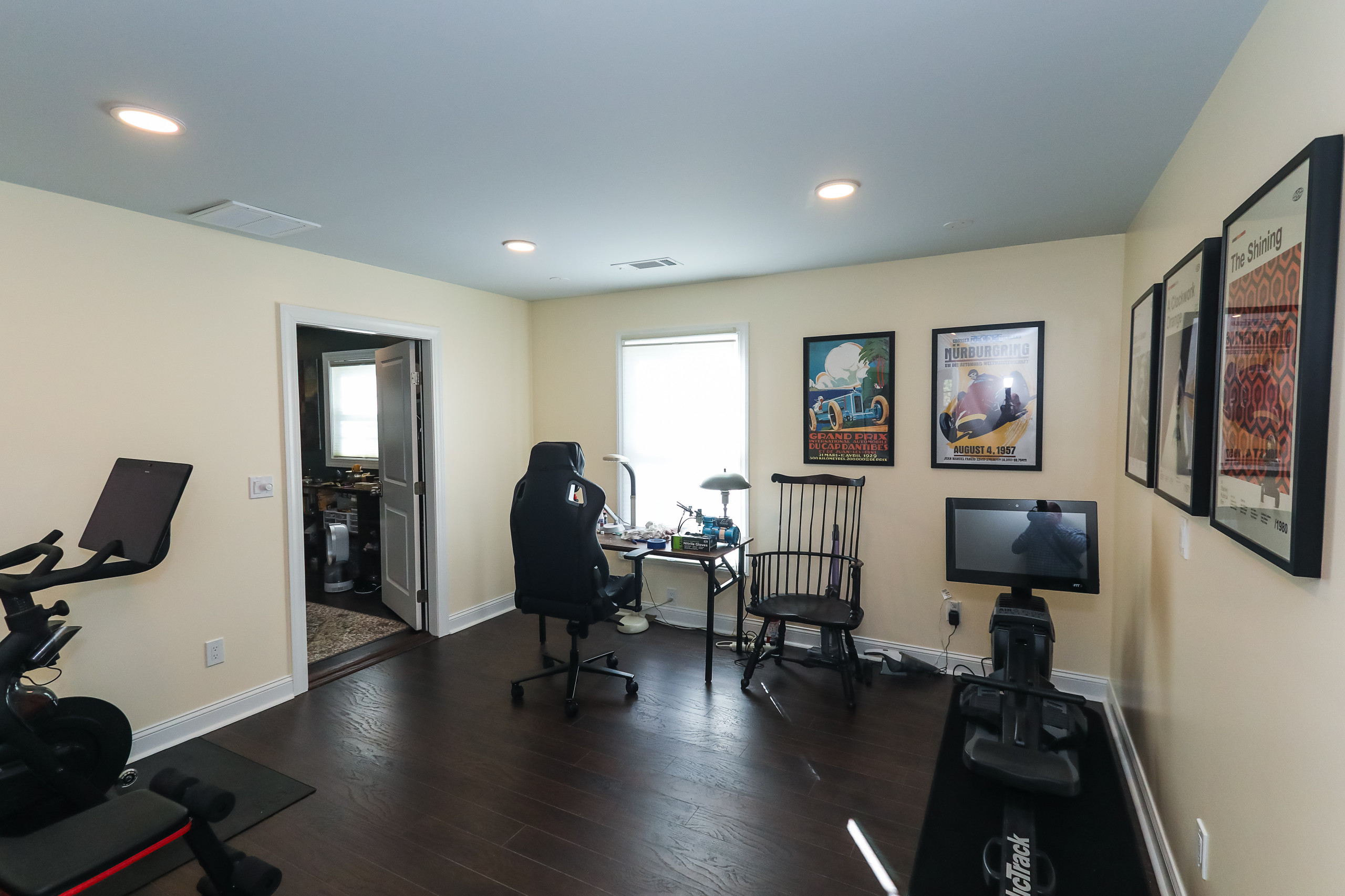 Gainesville-Basement and Garage