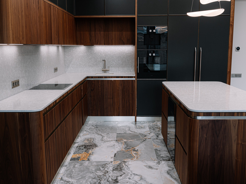 ЖК Knight Bridge - Кухня Glamour от фабрики Old Line