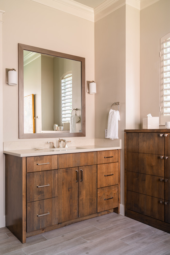 Bathroom - transitional bathroom idea in Dallas