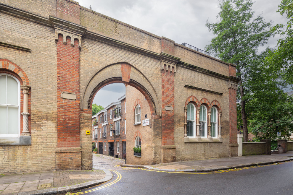 Elgin Mews