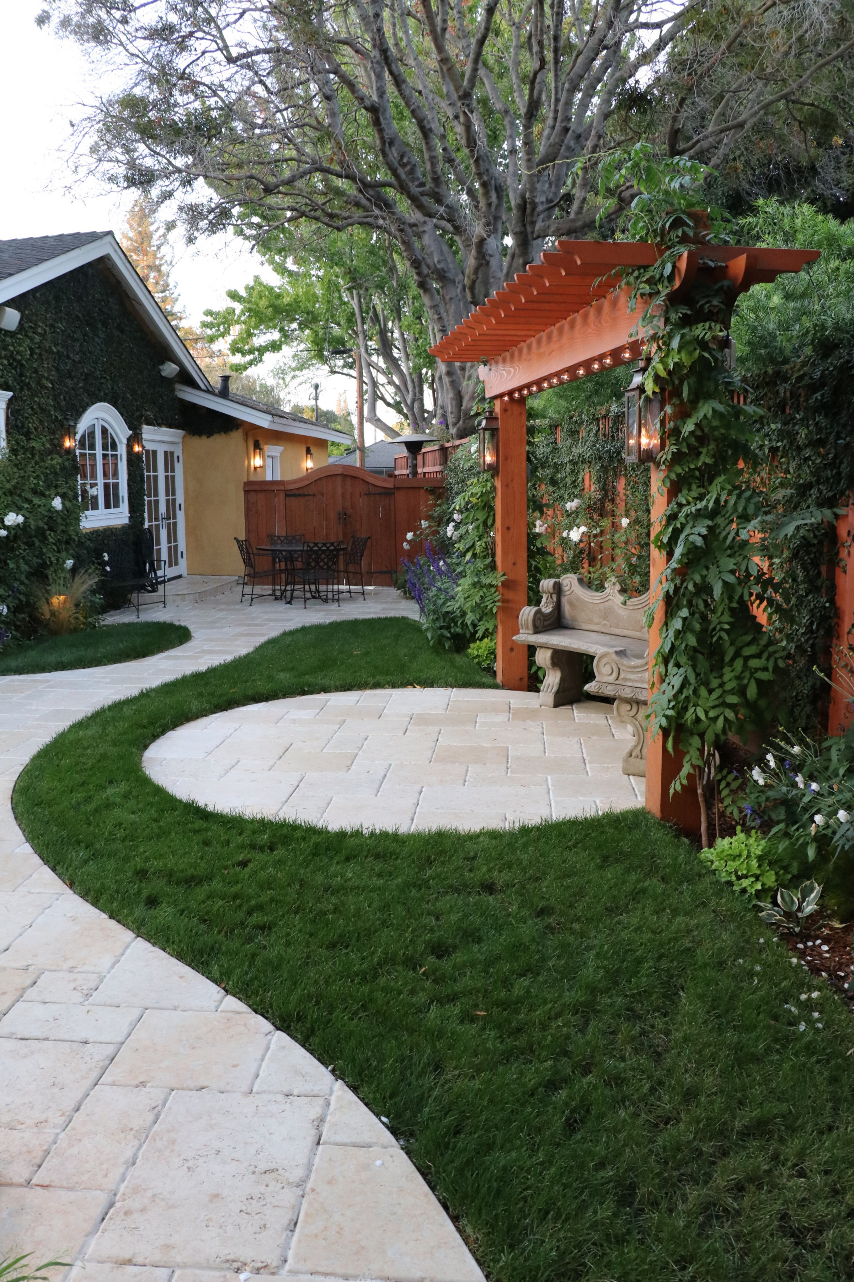 LITTLE FRENCH OASIS IN THE MIDDLE OF SILICON VALLEY