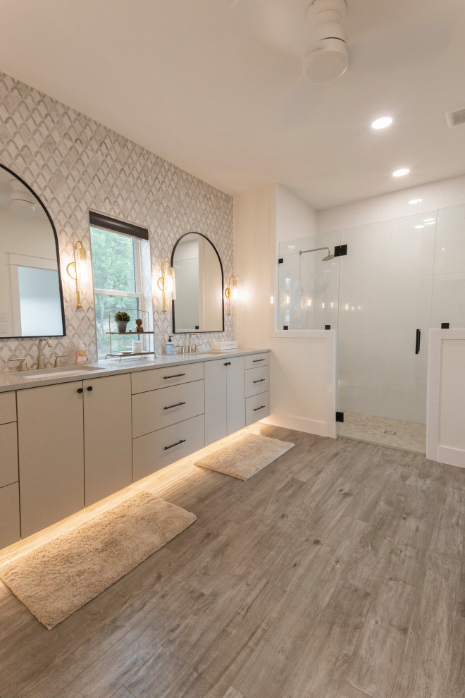 6302 Lynn Lane - Reit Above It All