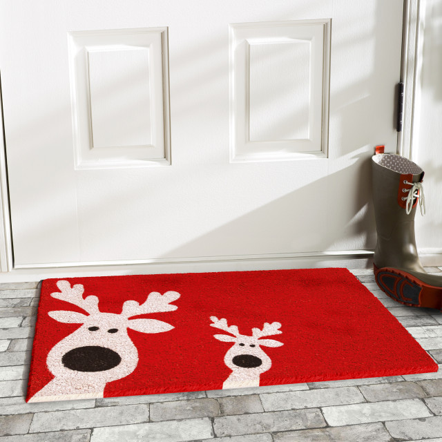 Peeking Reindeer Doormat, 24x36