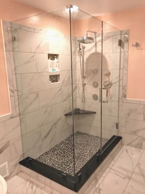 Taylor shabby-chic-style-bathroom