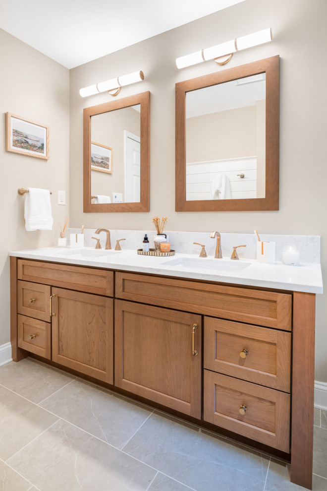 Example of a classic home design design in Philadelphia