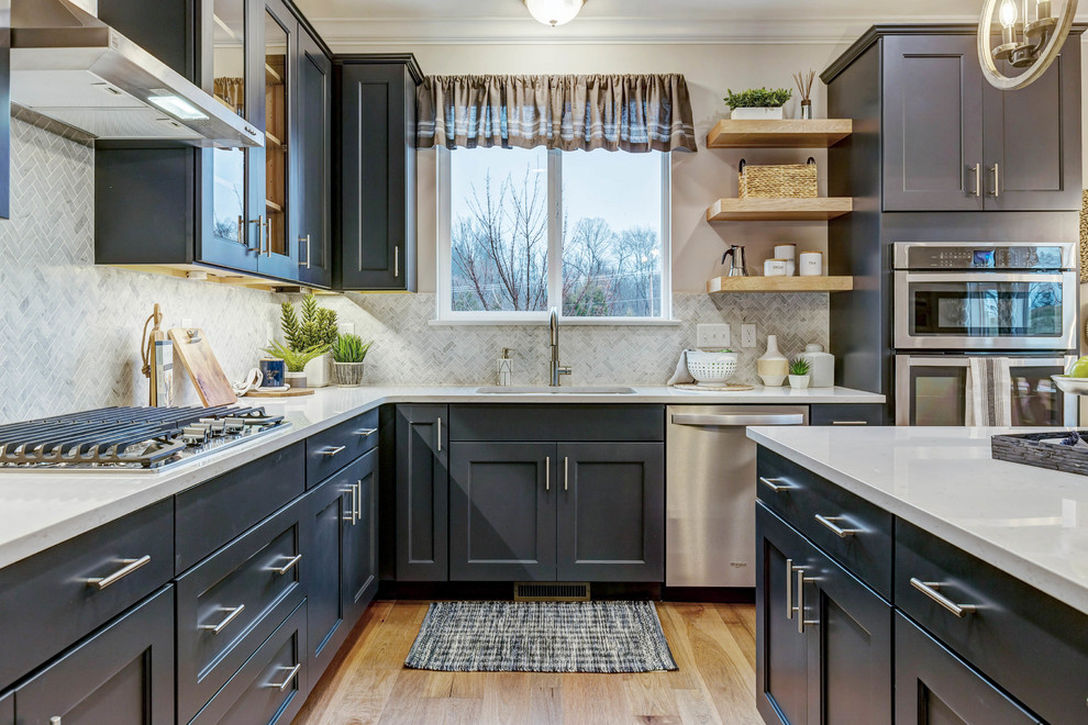 Inspiration for a transitional kitchen remodel in St Louis