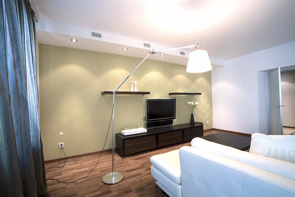 Трёхкомнатная из четырёхкомнатной.