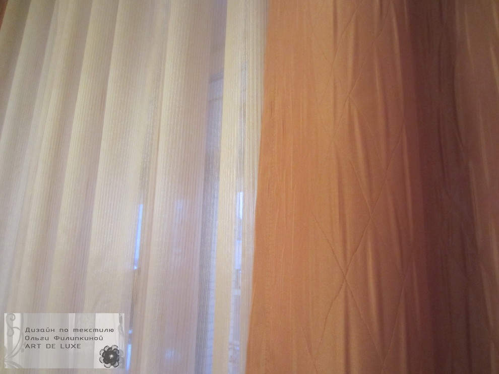 Комната для гостей, шторы, покрывало, подушки