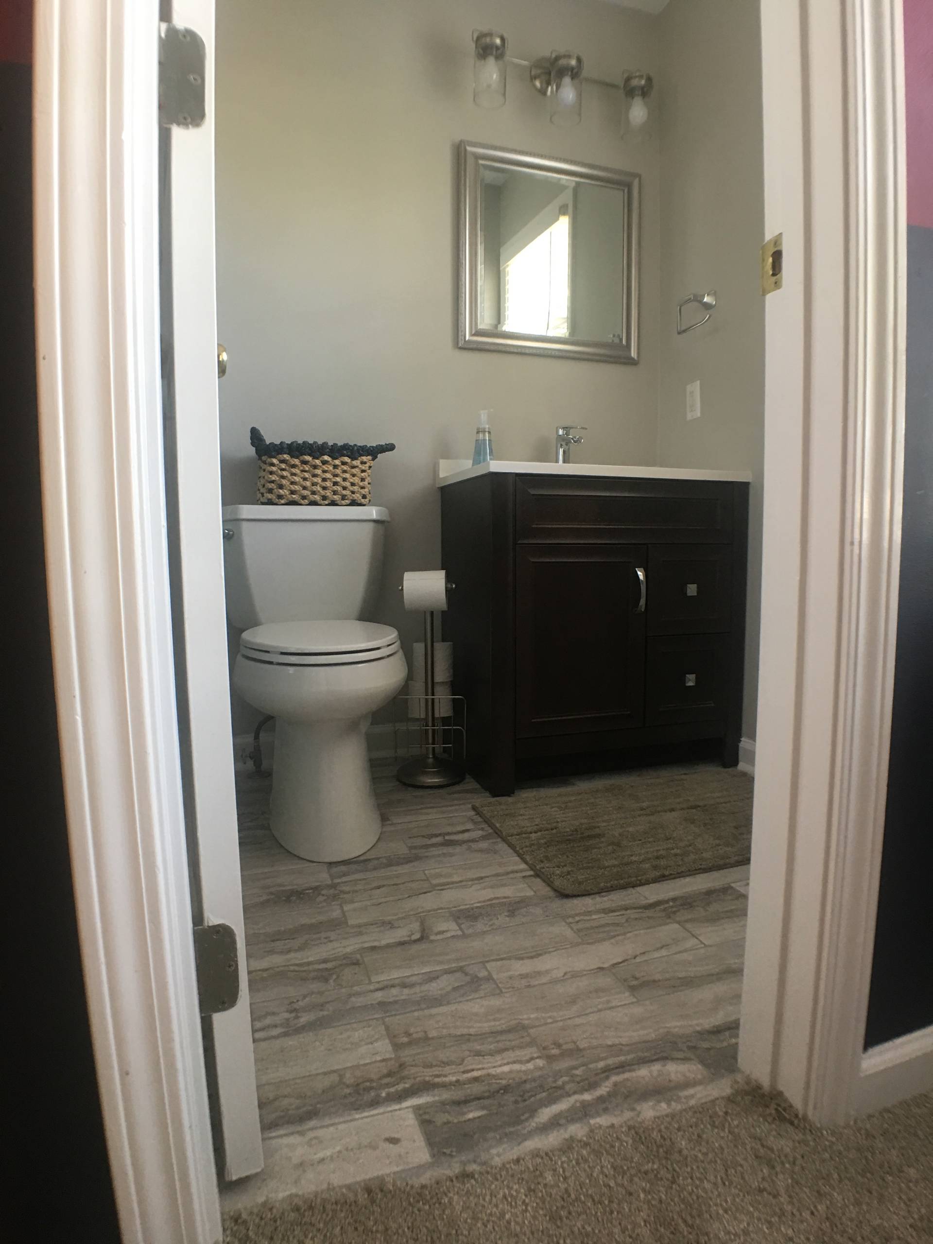 Custom Bathroom Vanities