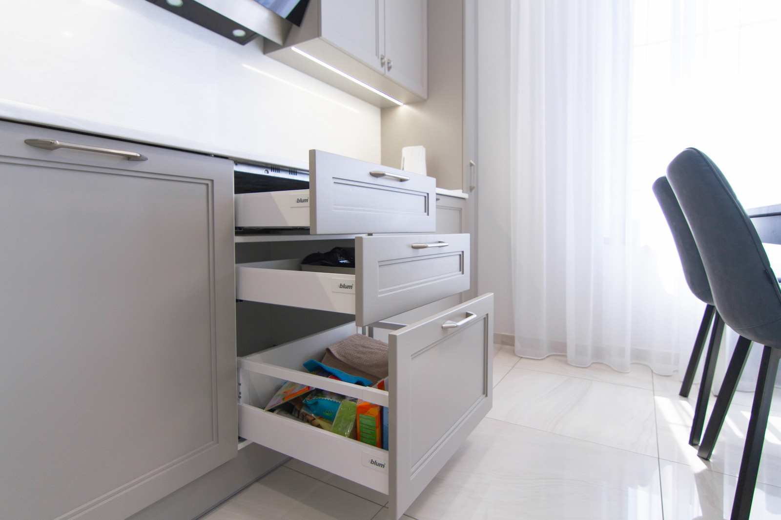 Неоклассика в нежно-кофейном цвете