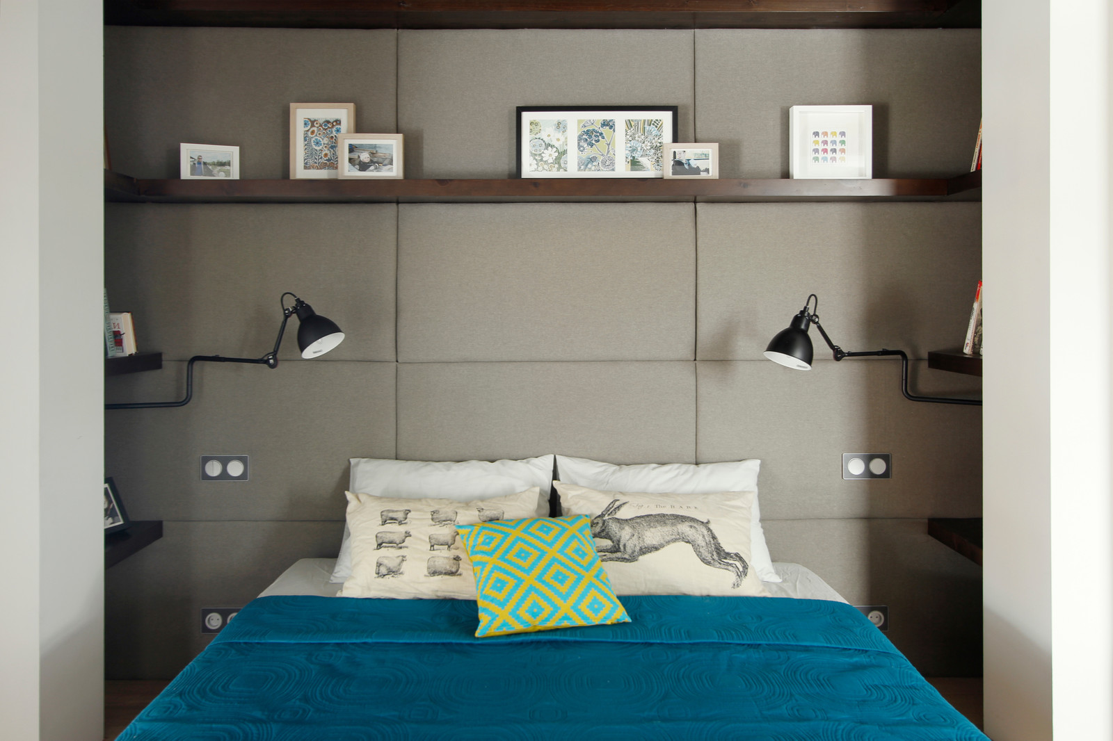 Спальня с прозрачной гардеробной для «Дачного Ответа»