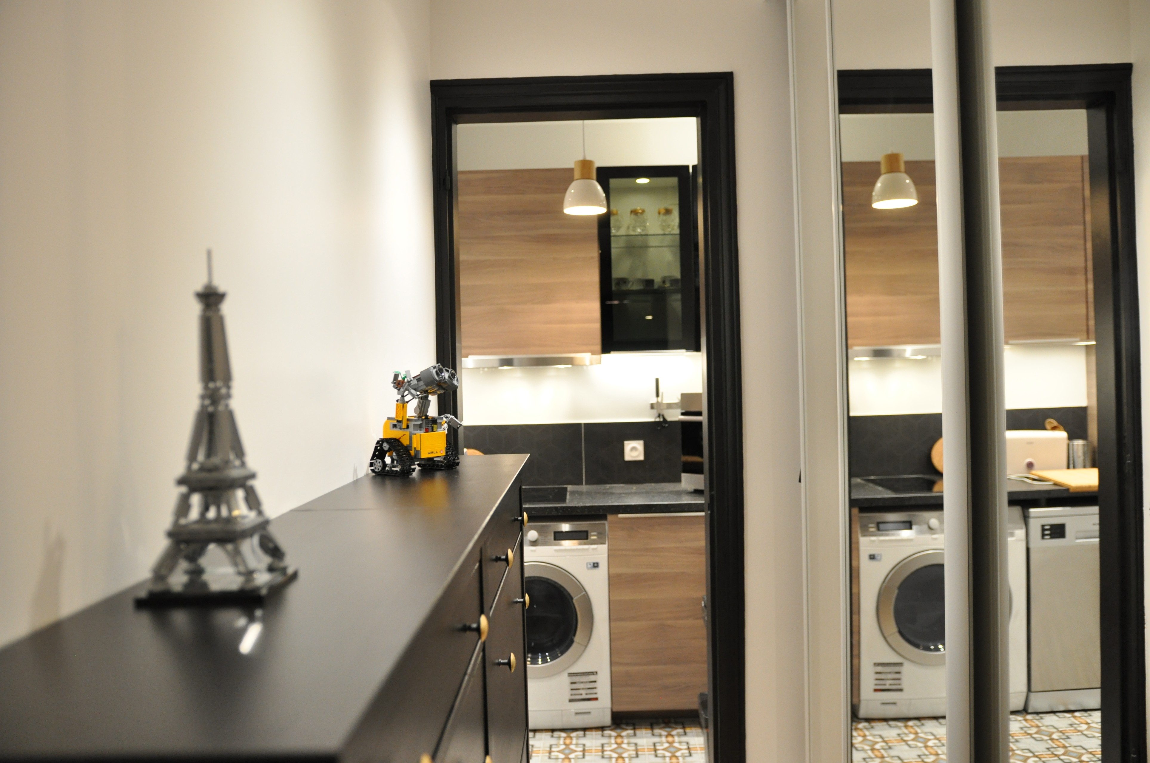 noir et blanc , doré.