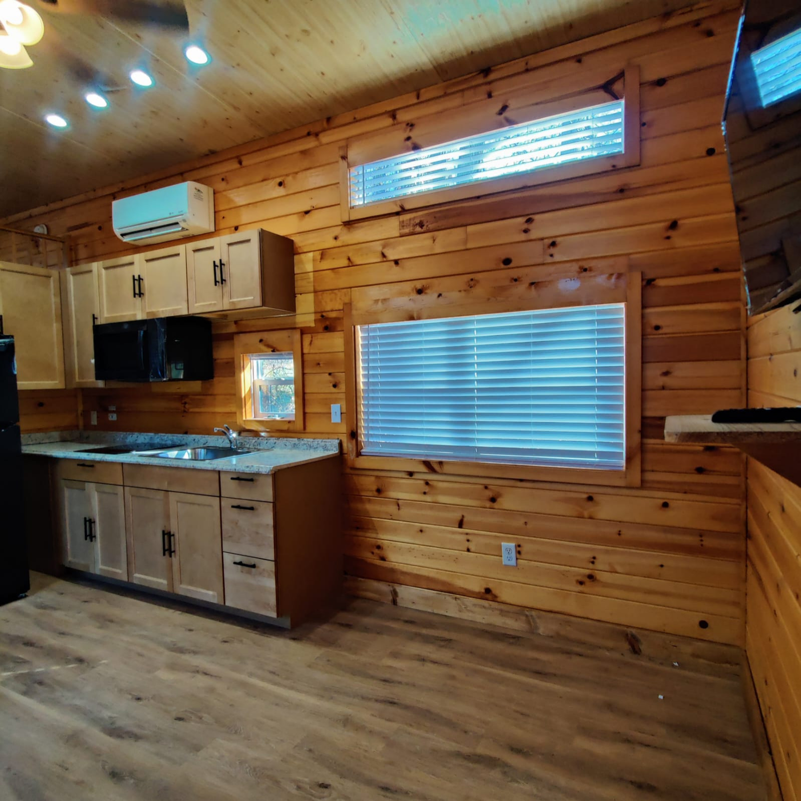 Family Cabin with ADA Accommodations Yogi Bear's Jellystone Park