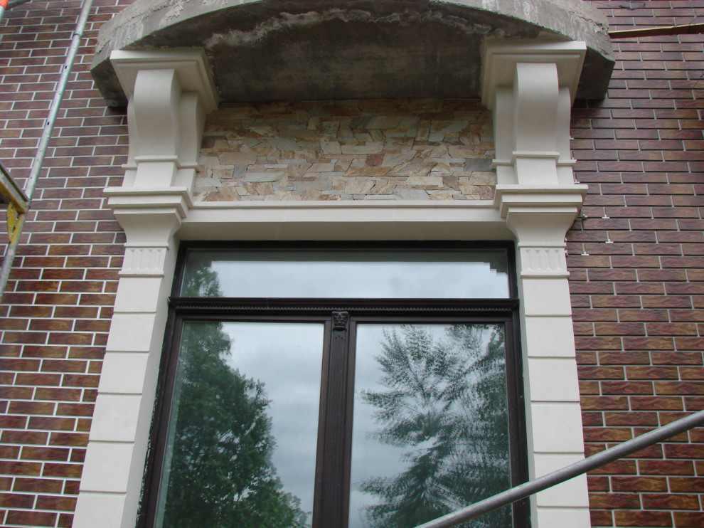 Фасады из инкерманского камня