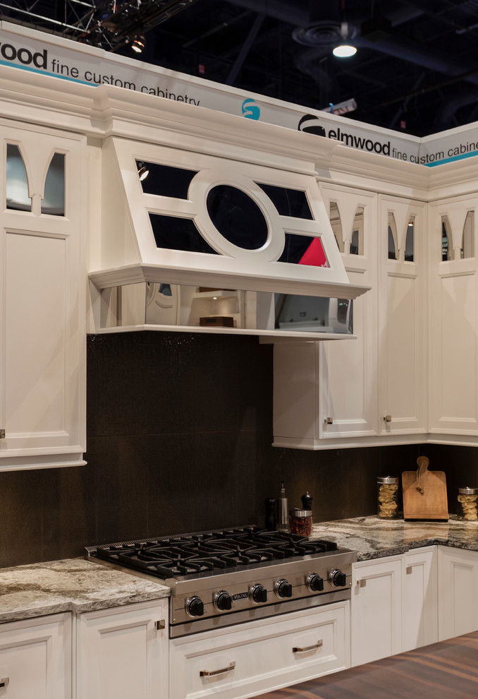 Example of a transitional kitchen design in Toronto