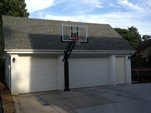 Jay S S Pro Dunk Gold Basketball System On A 20x25 In Omaha Ne