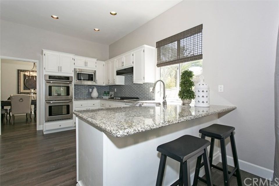 How tall should my kitchen be?