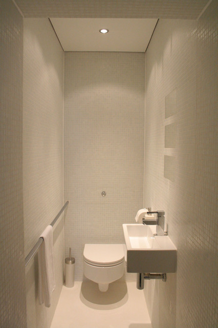Office studio contemporaneo-bagno-di-servizio