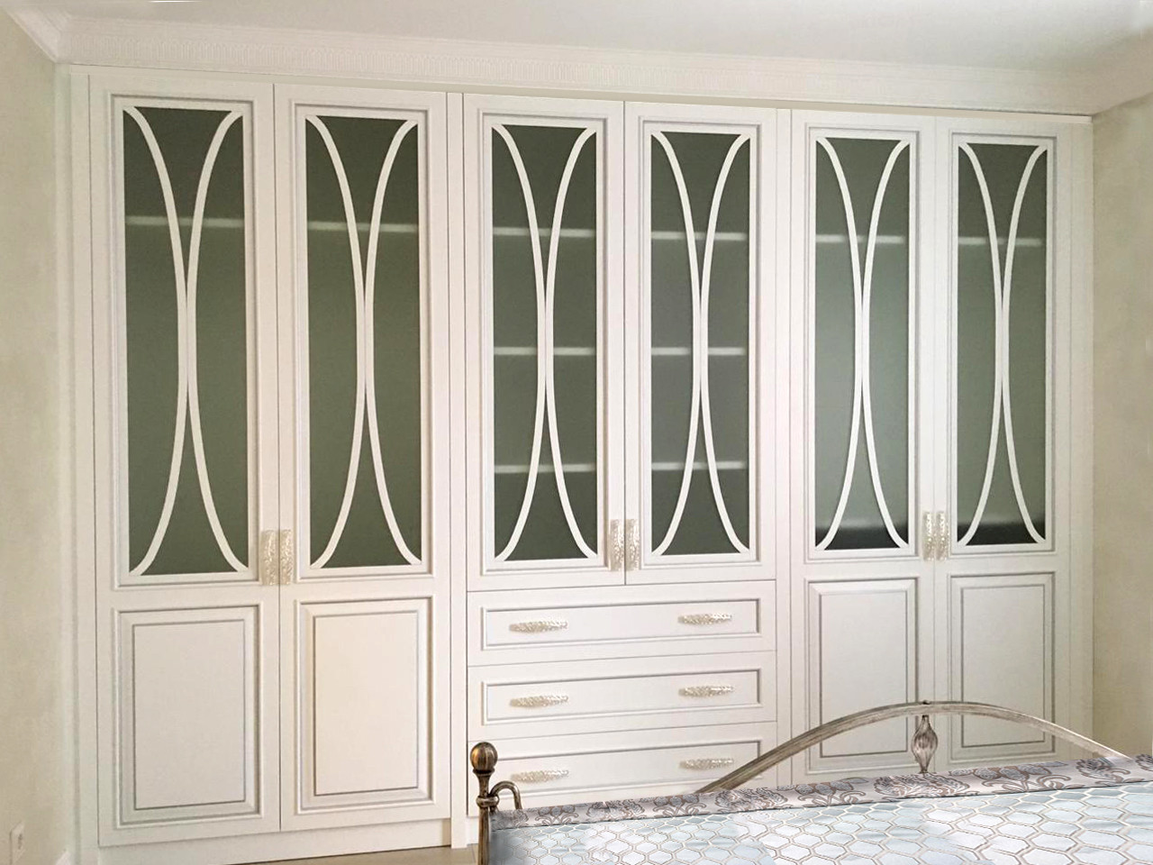 Двухкомнатная квартира в светлых тонах.